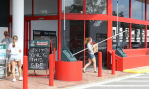 Australian Consumer Confidence Surges in May