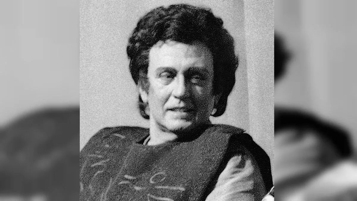 John Macurdy as Radames after a performance of Giuseppe Verdi's "Aida" in New York, on Jan. 3, 1984.(Richard Drew/AP)