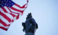 Flags Raised on US Capitol in Honor of World Falun Dafa Day