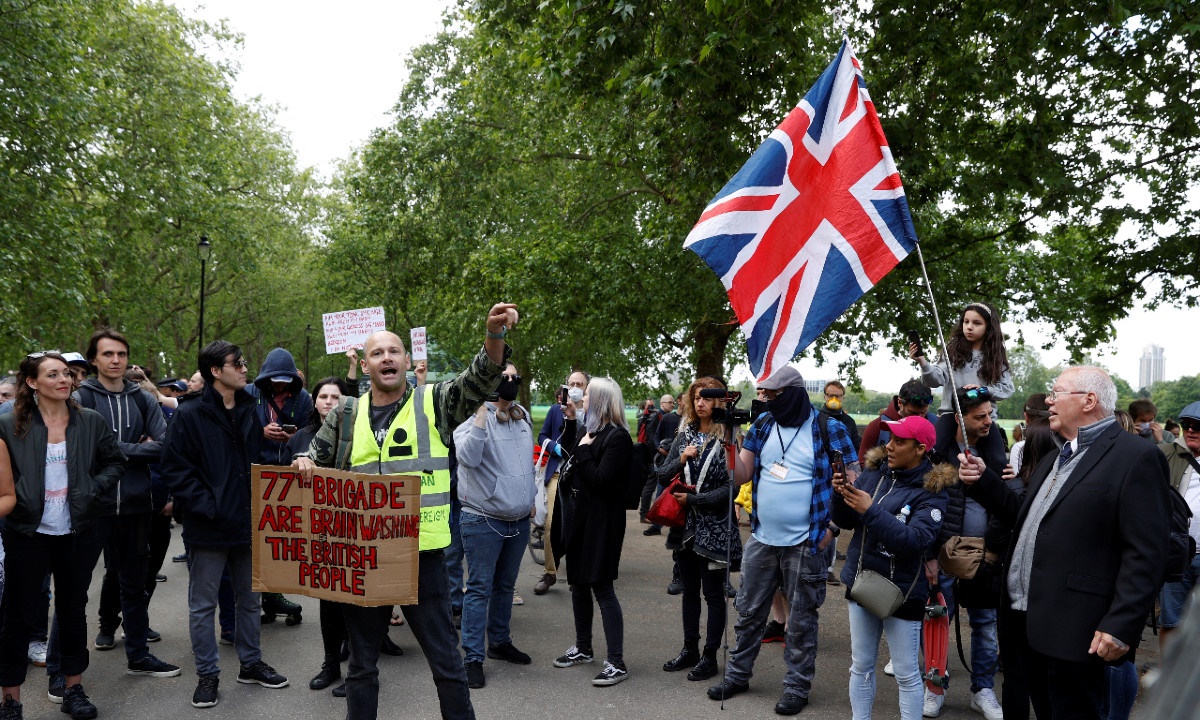 UK Police Seek 9 People After 14 Officers Injured When Enforcing COVID-19 Rules - Vimarsana News
