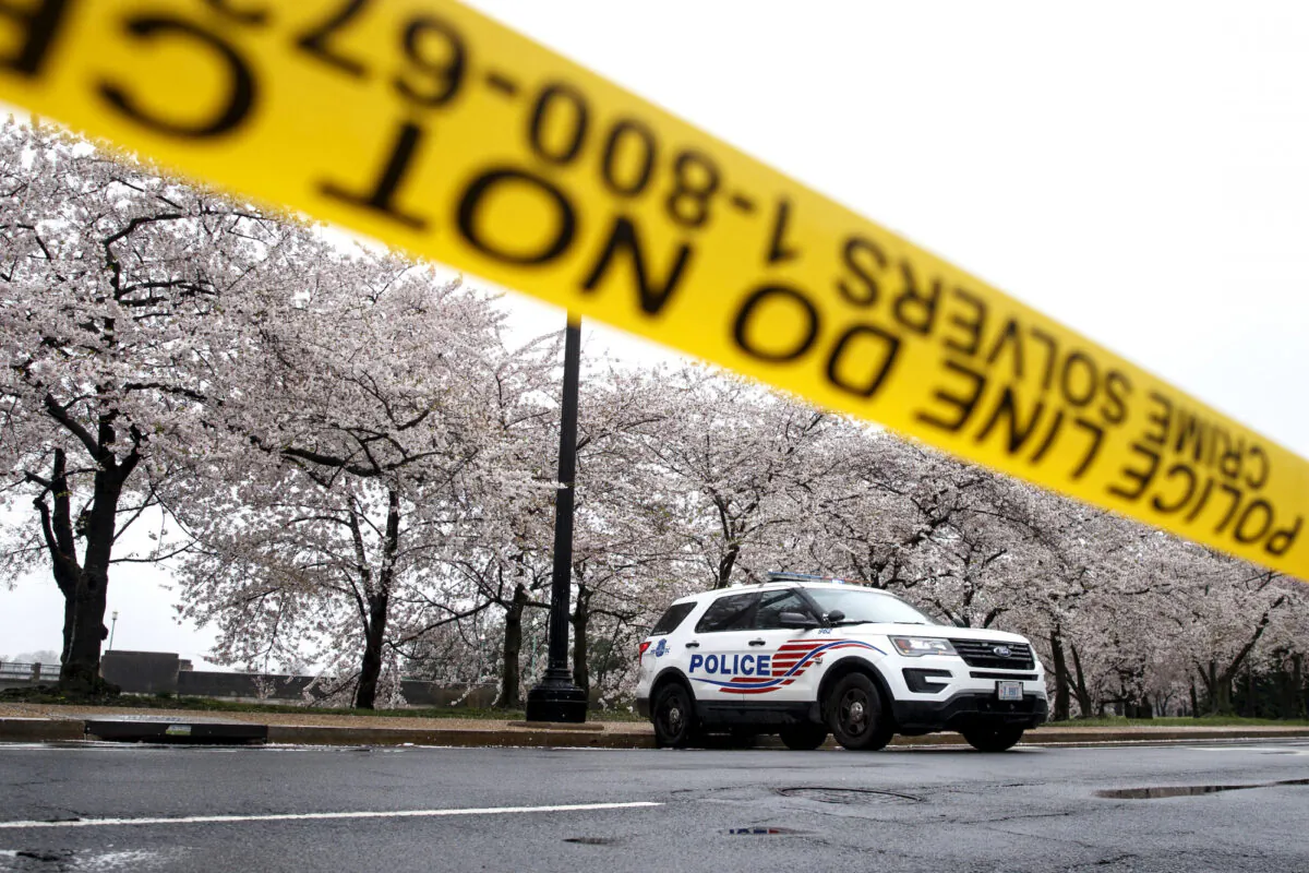 A Washington D.C. Metropolitan Police Department vehicle is pictured in the U.S. Capital on March 23, 2020. (Carolyn Kaster/AP Photo)