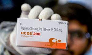 Taking Hydroxychloroquine 'Ultimately a Decision Between a Patient and Their Doctor:' FDA
