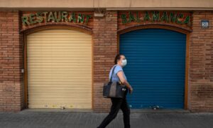 Spain Urges Tourists Back Beginning in July