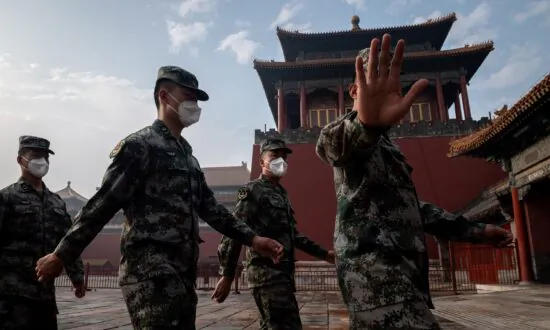 China’s Xi Sacrificing Growth to Preserve CCP Rule, Says Economist