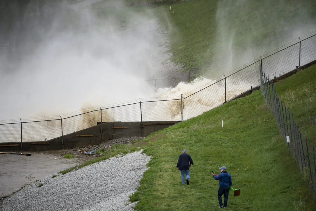 This photo shows a view of a dam on Wixom Lake in Edenville, Mich., on May 19, 2020. (Kaytie Boomer/The Bay City Times via AP)