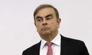 Supreme Court Won’t Halt Extradition of US Father, Son Over Ghosn Escape