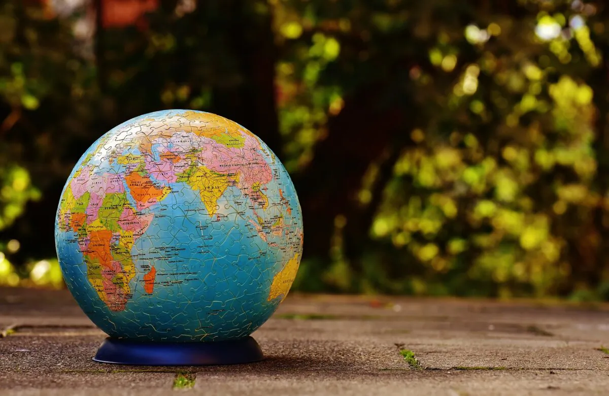Australian Geographic returning to traditional retail chain stores mid August. (Pixabay)