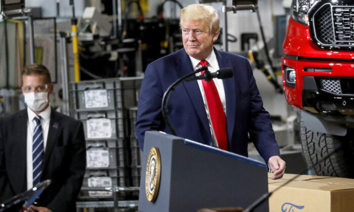 President Donald Trump arrives to speak during a visit at the Ford Rawsonville Components Plant, which is making ventilators and medical supplies, during CCP virus pandemic in Ypsilanti, Michigan, on May 21, 2020. (Leah Millis/Reuters)