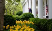 Trump Says All Federal Flags to Be Lowered in Memory of CCP Virus Victims