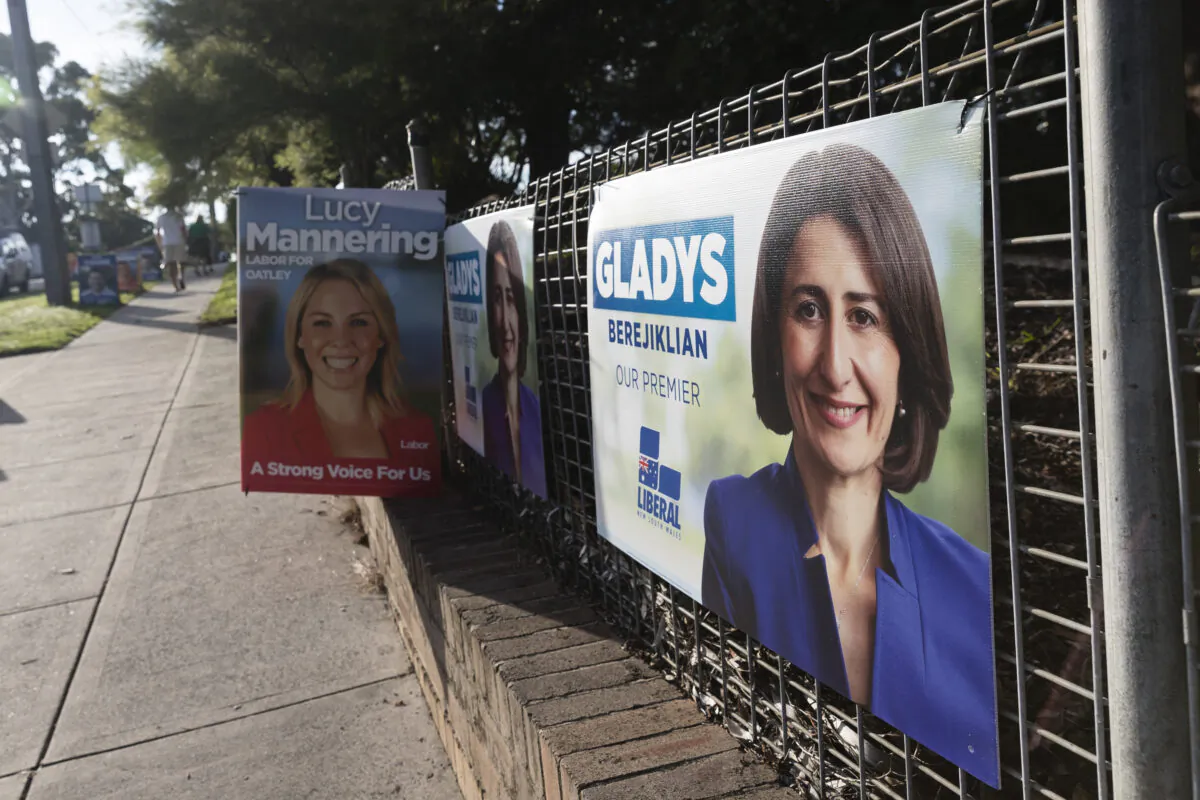 Placards line the fence outside Oatley Primary School in Sydney, Australia, on March 23, 2019. (Brook Mitchell/Getty Images)