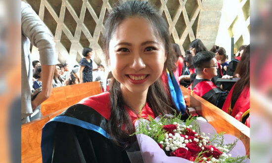 Woman Who Scored Last in Class Due to Eye Disorder Becomes a Teacher​​