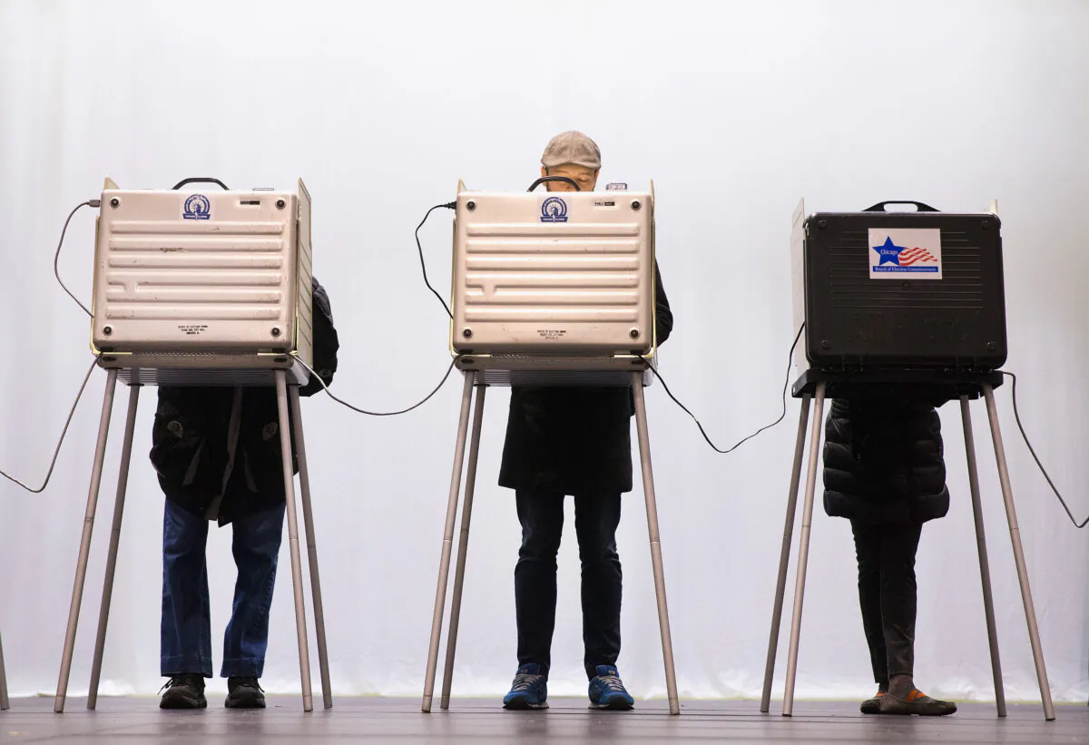 Voters cast their ballots at ChiArts High School in Chicago, Ill., on March 15, 2016. (Scott Olson/Getty Images)