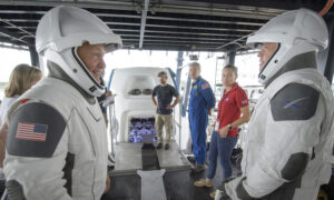 Trump to Attend 1st Launch of Astronauts From US in Years