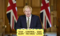 UK’s Boris Johnson Stands by Aide Over 250-Mile Lockdown Trip