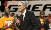 Eddie Sutton, Hall of Fame Basketball Coach, Dies at 84