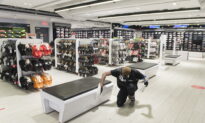 Montreal-Area Retailers Opening Up to the Public, With Distancing Measures in Place