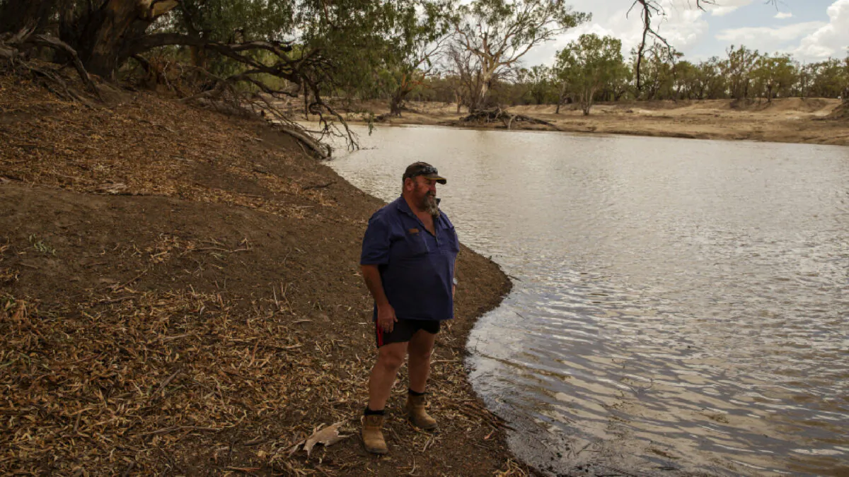 Mayor Phil O'Connor overlooks the Murray-Darling Basin in Brewarrina, Australia on Feb. 17. (Jenny Evans/Getty Images)