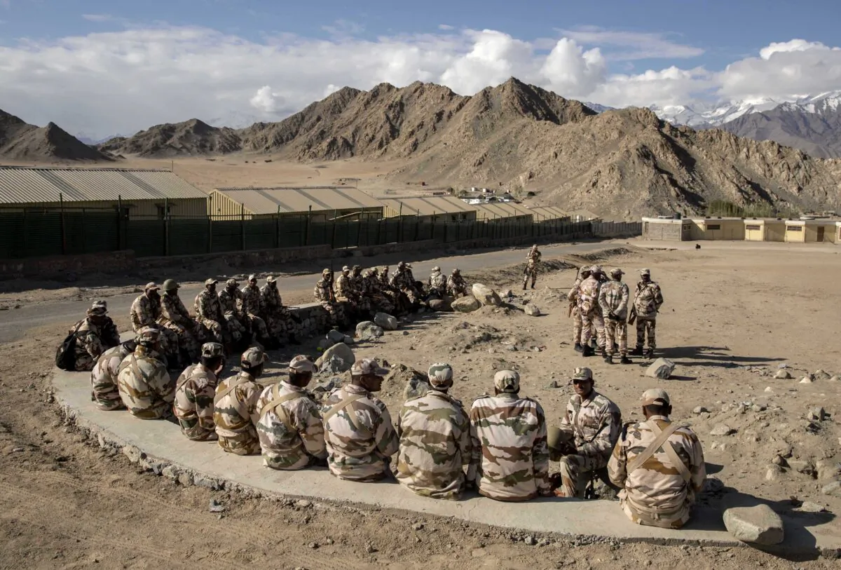 Indian security force soldiers in Leh, Ladakh, India, on May 6, 2014. (Kevin Frayer/Getty Images)
