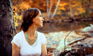 A Singer-Songwriter Has Come to Lift Our Spirits