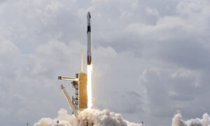 Why SpaceX and Elon Musk Are the Right Stuff