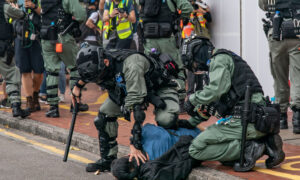 US Senator to Introduce Hong Kong Asylum Legislation