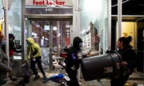 Unrest Spreads as George Floyd Grief Morphs Into Looting and Violence