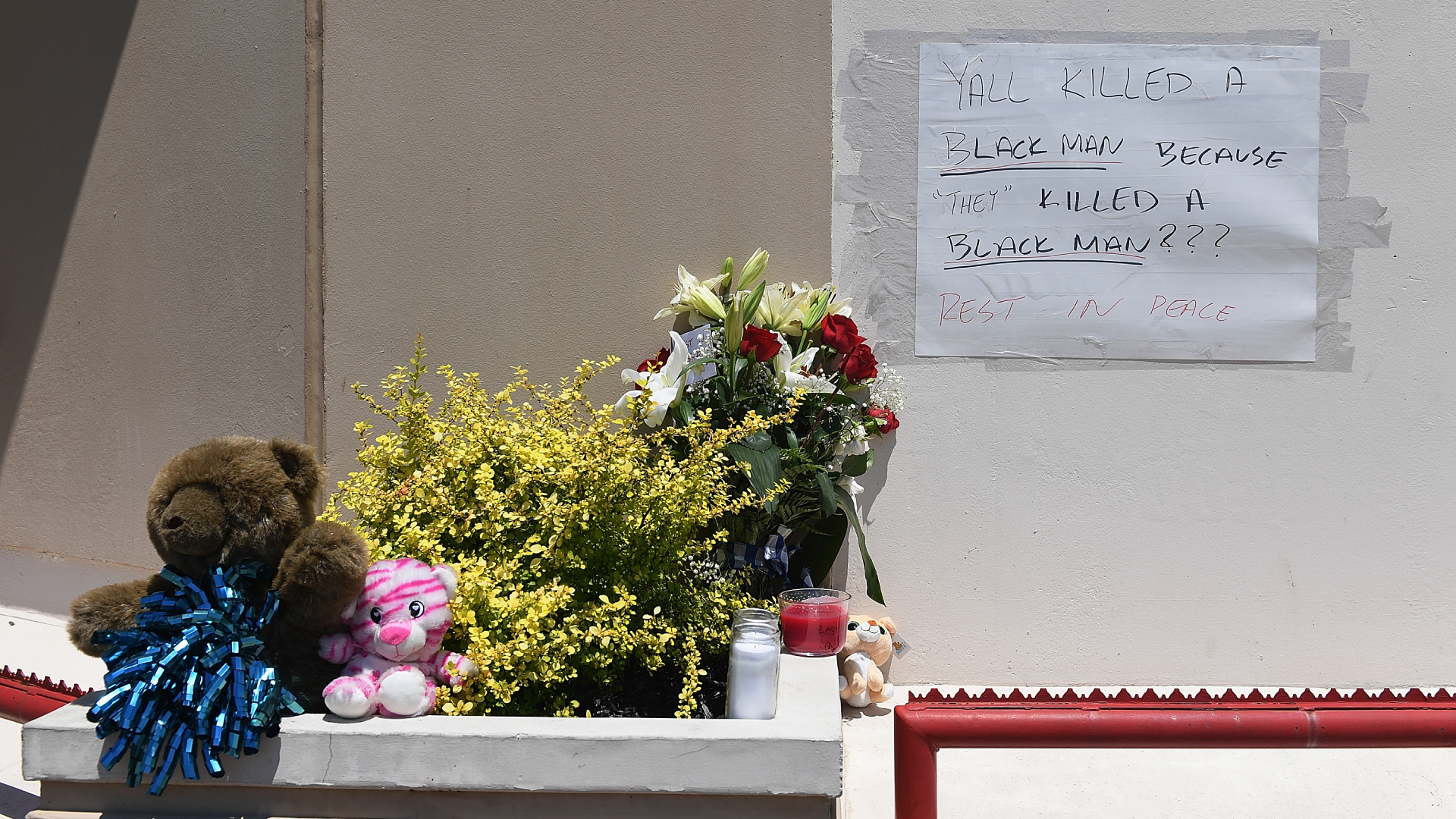 a memorial for David Dorn