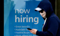 NTD Business (Aug. 7): Unemployment Rate Falls