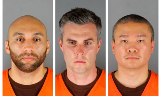 Both Sides Seek to Delay State Trial for Cops in Floyd Death