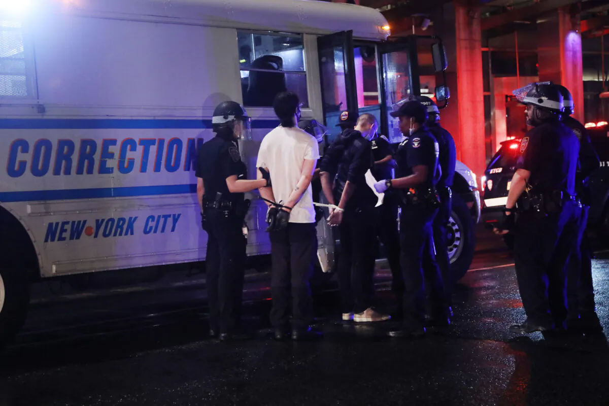 People are arrested amid George Floyd protests in New York City, N.Y., on June 3, 2020. (Spencer Platt/Getty Images)