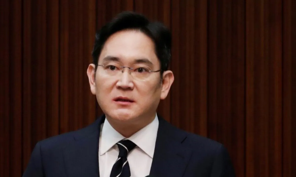 Samsung Electronics Vice Chairman, Jay Y. Lee, speaks during a news conference at a company's office building in Seoul, South Korea, May 6, 2020. (Kim Hong-Ji/Reuters)