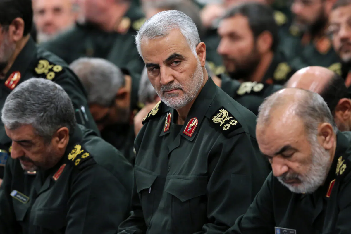 Revolutionary Guard Gen. Qasem Soleimani, center, attends a meeting in Tehran, Iran, on Sept. 18, 2016. (Office of the Iranian Supreme Leader via AP)