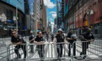 Top Democrats, Republicans Unite in Opposing Calls to Defund Police