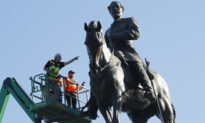 Judge Issues Order Halting Lee Statue Removal for 10 Days