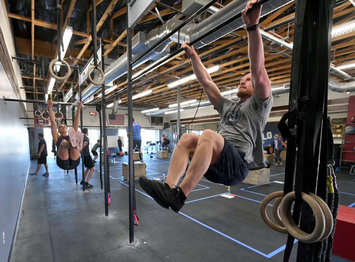 People work out at a CrossFit gym in Las Vegas, Nevada on May 29, 2020. (Ethan Miller/Getty Images)