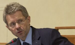 Czech Senate Speaker Remains Firm on Plan to Visit Taiwan Despite Pressure