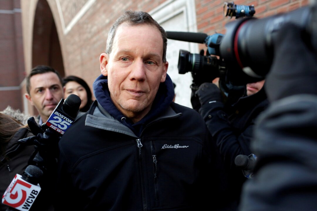 Former Harvard Chemistry Chair Admits to Taking Tens of Thousands of Dollars From China