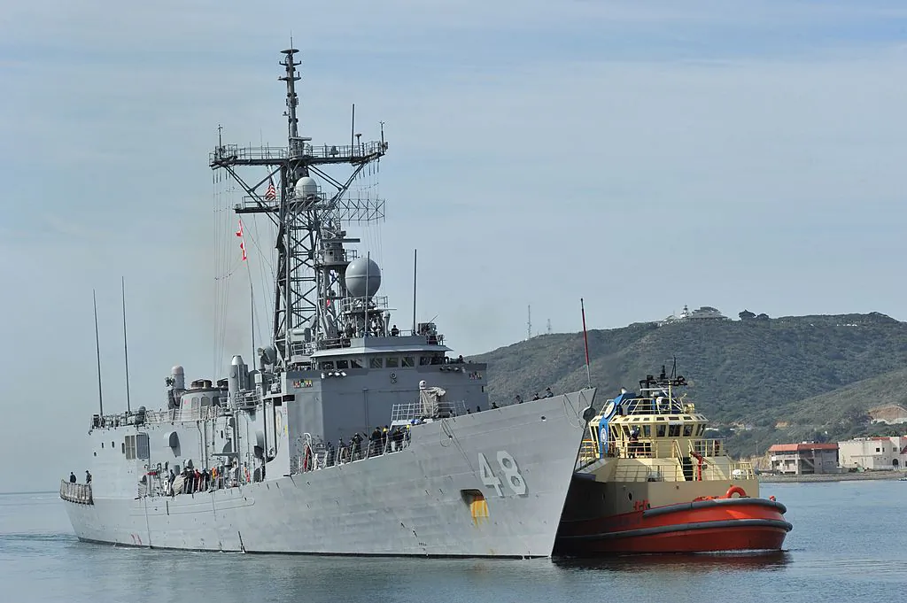 The Oliver Hazard Perry-class guided-missile frigate USS Vandegrift (FFG 48) arrives at Naval Air Station North Island in San Diego, on April 9, 2014. (Corey T. Jones/U.S. Navy via Getty Images)