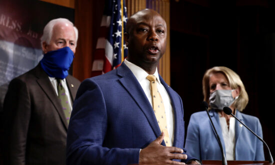 Sen. Tim Scott: If GOP Loses Georgia, Democrats Will Transform America Into a ‘Socialist Utopia’