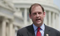 Wife of Rep. Andy Barr Dies at Age 39