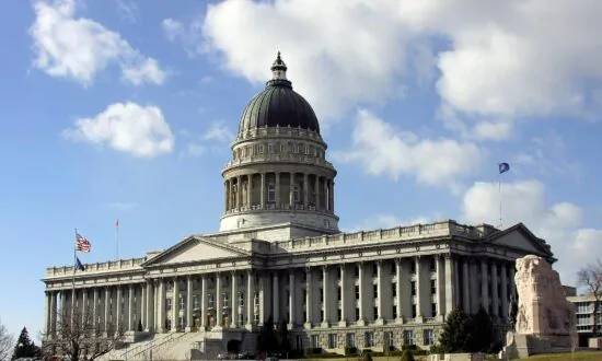 Epoch Times Misses the Mark on Utah Polygamy Bill Story