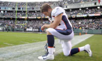 ‘Know Their Heart’: What Sports Stars Colin Kaepernick and Tim Tebow Kneeled For
