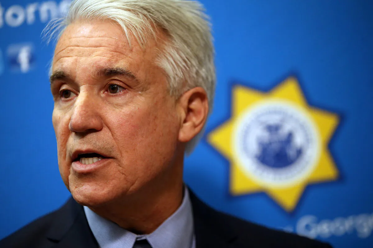 Then-San Francisco District Attorney George Gascón speaks during a press conference in San Francisco on Dec. 9, 2014. (Justin Sullivan/Getty Images)