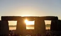 Sunrise as Summer Solstice Is Marked at Stonehenge