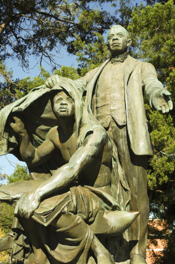 Booker T. Washington statue