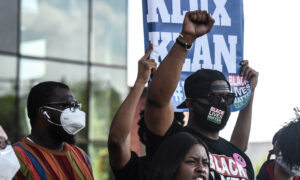 Black Lives Matter Organizer Open to Meeting With Trump