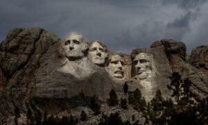 South Dakota Governor: No Social Distancing, Masks Optional at Mount Rushmore Event