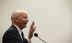 House Dems Push Through $1.5 Trillion Infrastructure Bill That Republicans Blast as Green New Deal Giveaway