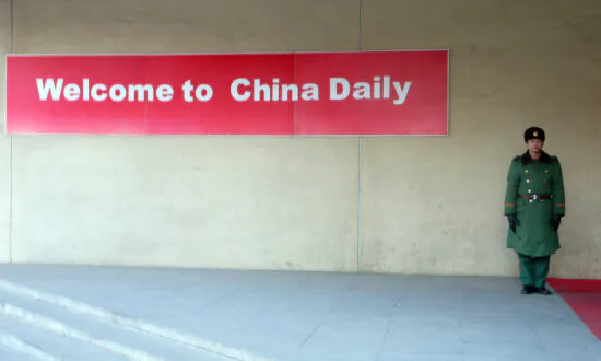 A Chinese Army Works on US Social Media to Derail Trump