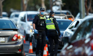 Australia Steps up Police Patrols in Melbourne's Locked Down Virus Hotspots